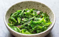 Loại rau có vị cay nồng được ví như "nữ hoàng vitamin K", tốt cho tim mạch và huyết áp