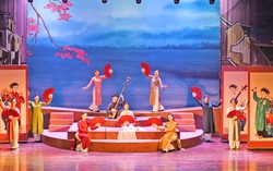 "Nở rộ" liên hoan sân khấu: Vui hay buồn?