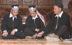 Gìn giữ con chữ ở vùng người Dao tại xã Hồ Thầu