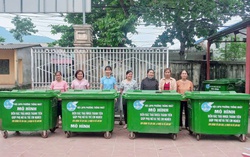 Hội LHPN Hòa Bình nhân rộng mô hình "Phụ nữ tiết kiệm mua bảo hiểm y tế vì sức khỏe gia đình"