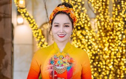 Mai Thu Huyền và chị gái diễn áo dài gây quỹ ủng hộ những hoàn cảnh khó khăn