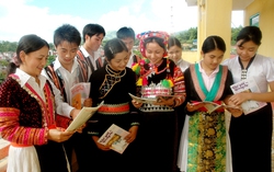 Chế độ hỗ trợ học phí cho sinh viên dân tộc thiểu số