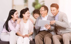 Duy trì hòa khí trong gia đình nhiều thế hệ