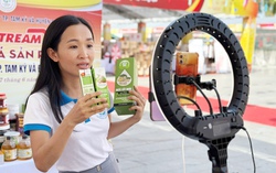 Phụ nữ Quảng Nam nỗ lực đẩy mạnh chuyển đổi số
