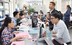 Từ 1/2, công chức cấp xã của TPHCM được chuyển thành công chức cấp huyện trở lên