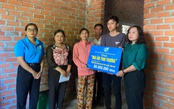 Hội LHPN tỉnh Bình Định tặng quà các tân binh nhập ngũ năm 2024