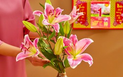 Tết này, mẹ con ta lại về quê!