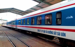 Khách đi tàu hỏa dịp sinh nhật được giảm giá vé