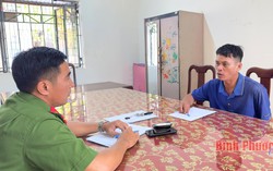 Bình Phước: Tạm giữ cha dượng hành hạ bé trai 9 tuổi