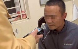 Tài xế xe bán tải chạy trốn cảnh sát, tông nhiều người trên đường phố Hà Nội: Dương tính với ma túy