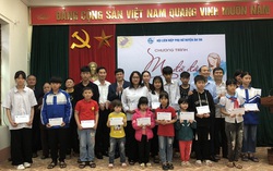 Hưng Yên: Huyện Ân Thi đỡ đầu 94 trẻ mồ côi có hoàn cảnh khó khăn