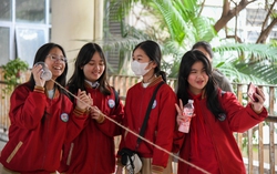 Hội chợ Khoa học của học sinh trường Ams thu hút với hoạt động trải nghiệm ngành nghề