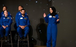Nữ phi hành gia Ả Rập đầu tiên tốt nghiệp khóa đào tạo của NASA