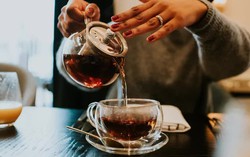 Những loại trà nên và không nên uống khi bị đau đầu