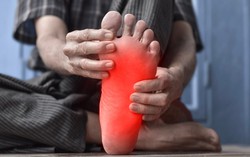 Đau dây thần kinh: Triệu chứng và các biện pháp giảm đau tại nhà