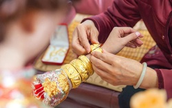 Trung Quốc: Gánh nặng sính lễ khiến nhiều nam giới không dám kết hôn