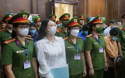 Bị cáo Trương Mỹ Lan ra tòa với tinh thần ổn định