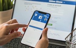 Tuyệt đối không nên làm điều này khi Facebook bị sập, cố gắng thử chỉ sớm bị khóa tài khoản