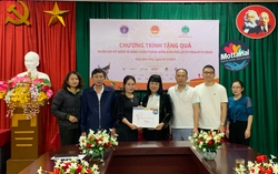 Báo PNVN tặng quà Mottainai cho trẻ mồ côi, khó khăn tại Cơ sở Bảo trợ xã hội tổng hợp tỉnh Điện Biên