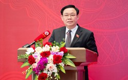 Chủ tịch Quốc hội: Cần áp dụng mạng xã hội nhiều hơn cho truyền thông chính sách