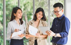 Ngày Quốc tế Phụ nữ năm 2024: "Đầu tư cho phụ nữ - Đẩy mạnh tiến độ phát triển"