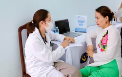 TPHCM: Hơn 300 hội viên, phụ nữ được khám và tư vấn sức khỏe miễn phí