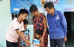 Đứa bé chưa kịp lớn