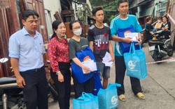 Vụ cháy ven kênh Tàu Hủ: Thành phố hỗ trợ bước đầu cho các hộ dân gần 200 triệu đồng