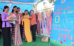 Tặng 100 bộ áo dài cho phụ nữ Chơro