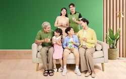 Khám phá bí quyết tăng cường hệ miễn dịch cho cả gia đình với sản phẩm Colos IgGold từ công nghệ New Zealand.