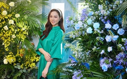 “Khu vườn tự do” độc đáo với tranh cổ động và hàng ngàn bông hoa 