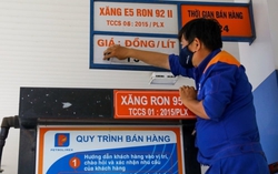 Giá xăng, dầu đồng loạt giảm nhẹ trước thềm nghỉ lễ 30/4, 1/5