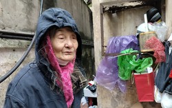Bà lão có nhà biệt thự tiền tỷ ở Hà Nội đi xin tiền không trở về được đưa vào trung tâm bảo trợ xã hội