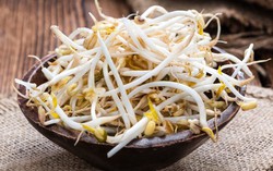 Ăn giá đỗ hàng ngày có tốt không? Thực hư ăn giá đỗ giúp tăng cường sinh lý