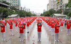 Chia sẻ kinh nghiệm phát triển mô hình Câu lạc bộ Liên thế hệ tự giúp nhau