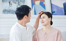 Vượt qua dư luận, người phụ nữ quyết định tái hôn sau gần 20 năm làm mẹ đơn thân