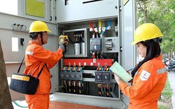Bộ Công Thương yêu cầu bảo đảm cung ứng điện trong thời gian cao điểm