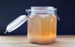 Loại nước có chứa 500 tỷ lợi khuẩn, giúp tăng cường miễn dich và chống lại ung thư