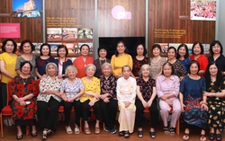 Gặp mặt nguyên cán bộ thuộc TƯ Hội LHPN Việt Nam