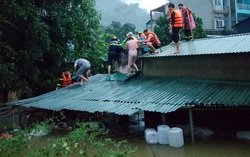 Hà Giang: Mưa lũ gây ngập úng, sạt lở gây tắc đường trên nhiều khu vực trên cao nguyên đá