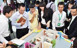 Môi giới bất động sản sốt sắng đi học lấy chứng chỉ hành nghề
