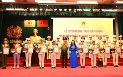 Trao giải thưởng cho 20 "Phụ nữ Công an tiêu biểu" và biểu dương 63 nữ "Công an cơ sở xuất sắc"