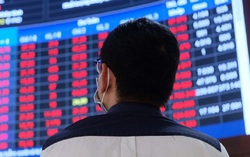VN-Index đảo chiều, nhà đầu tư cần thận trọng khi giao dịch