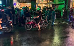 TPHCM: Người đàn ông đâm chết bạn gái tại quán cà phê rồi tự sát