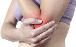 16 nguyên nhân gây u cục ở khuỷu tay: Có nguyên nhân nào nguy hiểm không?