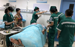Người đàn ông qua đời vì nhồi máu não, bác sĩ cảnh báo: 2 món này phá mạch máu còn nhanh hơn thịt mỡ