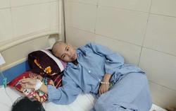 Người phụ nữ mắc bệnh hiểm nghèo mong được sống để lo cho chồng con