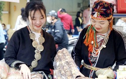 Những sinh viên người Dao trưởng thành từ cửa hàng "đặc sản bản Dao"