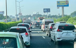 Ngày đầu nghỉ lễ, 27 người tử vong vì tai nạn giao thông
