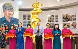 Triển lãm và ra mắt sách ảnh "70 năm Chiến thắng Điện Biên Phủ - vang mãi bản hùng ca" tại Hà Nội
